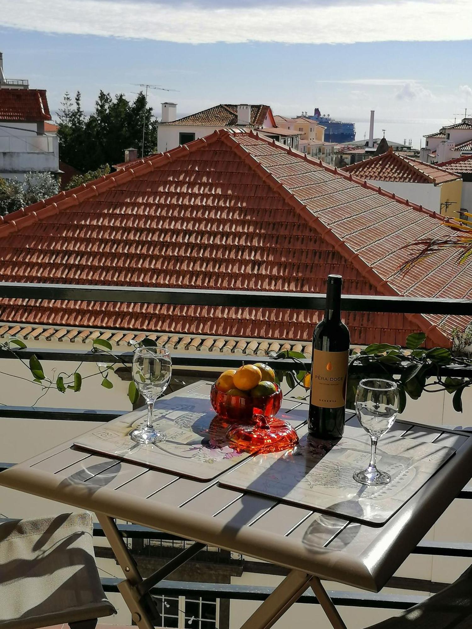 Апартаменты Apartament Ladeira Funchal Center Экстерьер фото